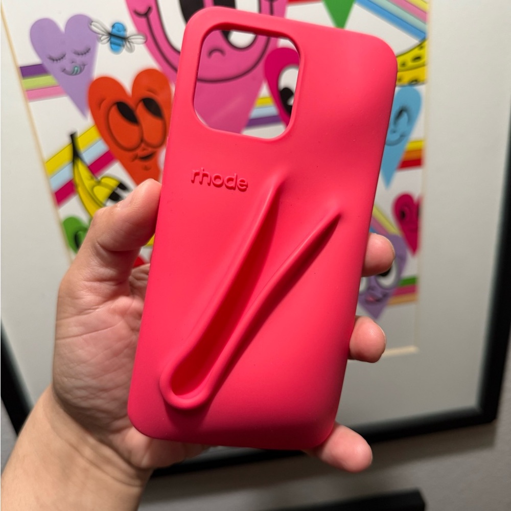 Rhode Guava iPhone 15 pro max phone case